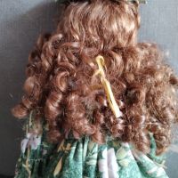 Колекционерска кукла порцеланова , снимка 2 - Кукли - 45188978