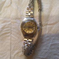 Автоматичен дамски часовник Луч, снимка 3 - Антикварни и старинни предмети - 45843703