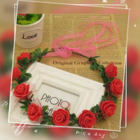 Романтична обиколка: Венче за коса от чаровни рози, снимка 3 - Аксесоари за коса - 45036042