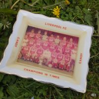 Декоративна чиния Liverpool FC с размер 18/15 см , снимка 1 - Колекции - 45340962