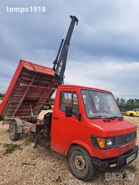 Самосвал с Кран Мерцедес 310, снимка 1