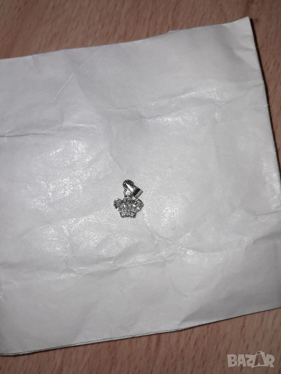 нова сребърна висулка корона , снимка 1
