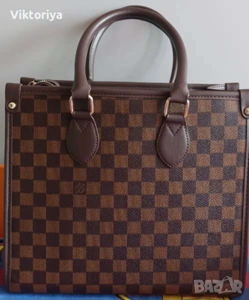 Дамска чанта Louis Vuitton, снимка 1