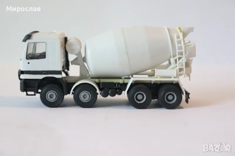 KIBRI H0 1/87 КАМИОН MERCEDES BENZ ACTROS БЕТОНОВОЗ МОДЕЛ, снимка 1