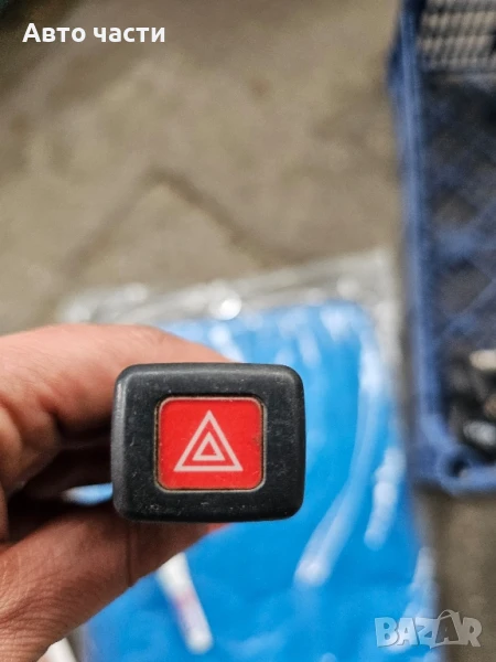 Копче аварийни светлини за MITSUBISHI SPACE STAR (DG_A) 1.9 DI-D (DG4A) (1998 - 2004), снимка 1