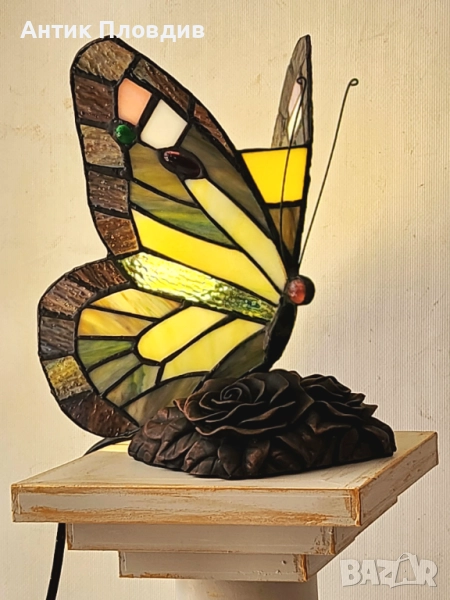 Настолна лампа Tiffany стил – пеперуда, снимка 1