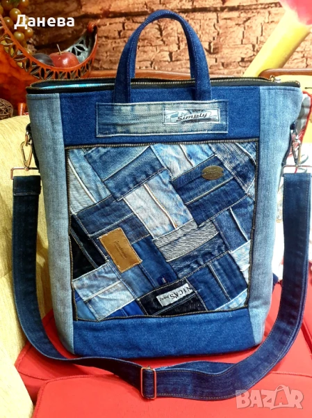 Дамска раница-чанта от дънков плат , снимка 1