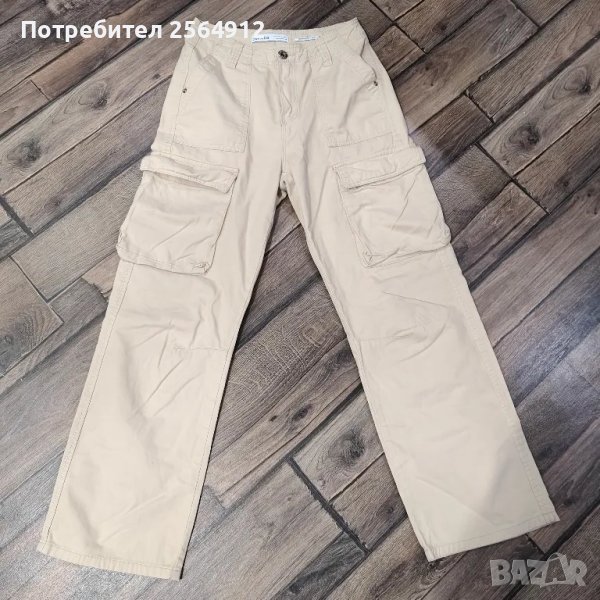 продавам дамски панталон на Bershka , снимка 1