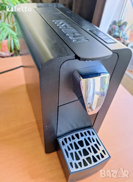 Работеща кафемашина с капсули , снимка 1