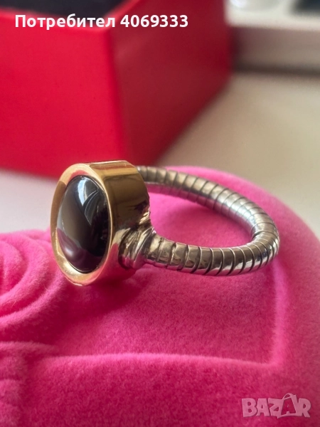 Златен пръстен от 14 каратово  жълто и бяло злато Камък -Звезден сапфир  6.88гр 56р-р (17.8мм) , снимка 1