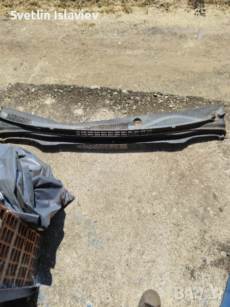 Кора под предното стъкло на Хюндай i30 (07-12) , снимка 1