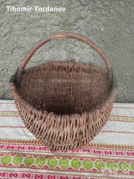 Стара плетена кошница., снимка 1