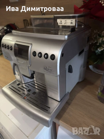 Kафеавтомат Saeco Royal professional one touch cappucino, снимка 3 - Кафемашини - 53582425