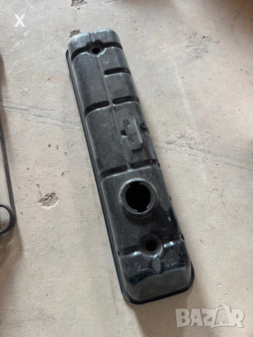 КАПАК КЛАПАНИ ГАЗ 53 НОВ ОРИГИНАЛЕН 66-06-1007230