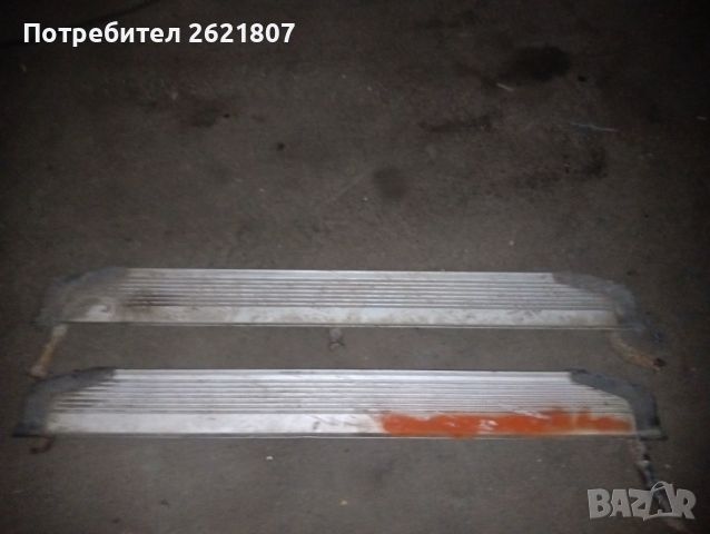 Степенки Nissan Terrano 2, снимка 2 - Части - 45168761