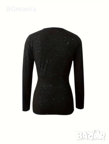 Черна елегантна блуза с деколте и бляскави елементи размер Л, снимка 3 - Корсети, бюстиета, топове - 51947026