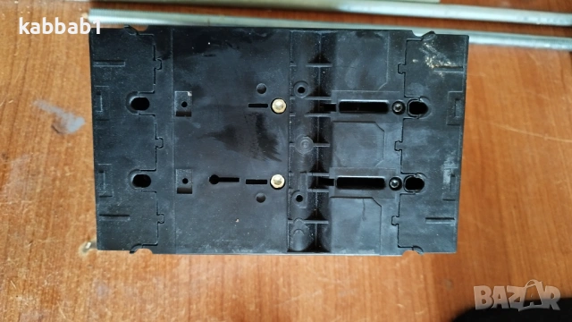 Шалтер прекъсвач General Electric FD63 - трифазен 250A, снимка 11 - Строителни материали - 53783851