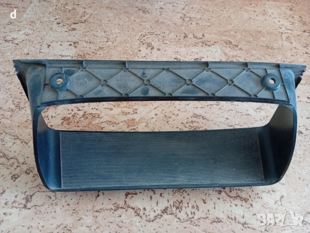 Passat b3 капак за километраж, снимка 3 - Части - 52847520