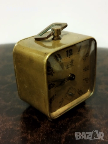 Стар механичен будилник, настолен часовник, снимка 4 - Антикварни и старинни предмети - 53511226