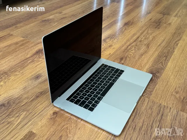 15.4' Retina Core i7 Apple MacBook Pro Late 2016 TouchBar 16GB RAM/512GB SSD/Radeon Pro 455, снимка 11 - Лаптопи за работа - 47141818