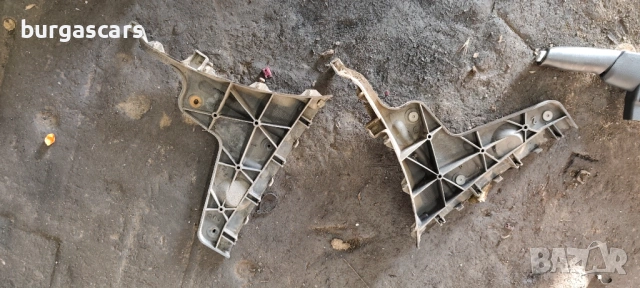 Държач задна броня ляв десен Audi A4 B7 Avant