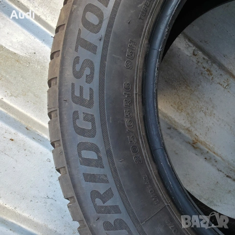 Bridgestone Зимни гуми 205 65 16, снимка 3 - Гуми и джанти - 53583469