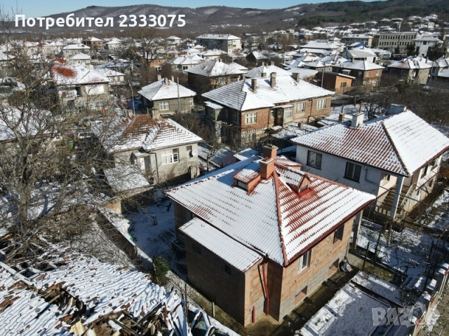 Продавам двуетажна къща в гр. Малко Търново, обл. Бургас, снимка 3 - Къщи - 53530581