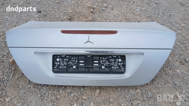 Заден капак Mercedes E W211 2003 Седан