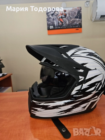 Каска ICON Airflite Moto, размер S, снимка 4 - Аксесоари и консумативи - 52141619