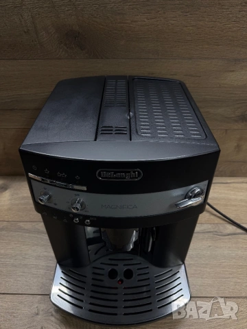 Кафемашина DeLonghi Magnifica ESAM3200, снимка 2 - Кафемашини - 53373772