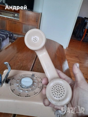 Стар телефон ITT, снимка 3 - Антикварни и старинни предмети - 53950133