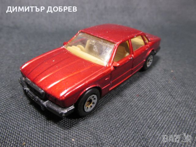 СТАРА РЕТРО МЕТАЛНА КОЛИЧКА MATCHBOX JAGUAR XJ6, снимка 1