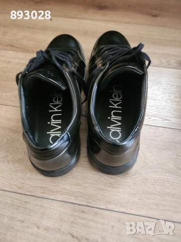 Мъжки обувки Calvin Klein естествен лак 45 номер, снимка 5 - Маратонки - 52349079