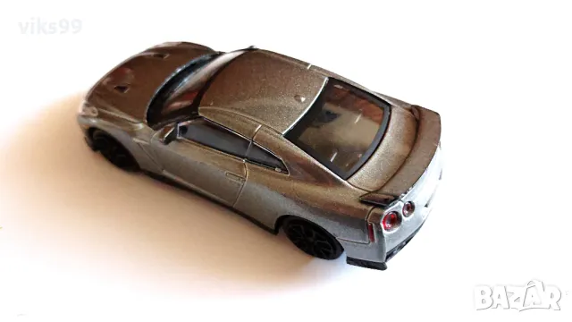 2017 Nissan GT-R GREY Bburago - Мащаб 1:43, снимка 3 - Колекции - 48443215