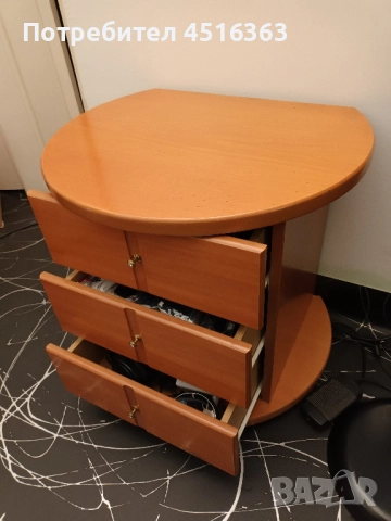 Нощни шкафчета и тоалетка от чам, снимка 7 - Шкафове - 52155480