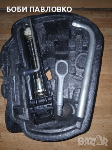 Органайзер с инструменти октавия 2фл нови оем , снимка 3 - Аксесоари и консумативи - 51972436