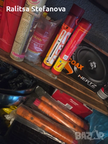 Продавам лебедка с предавки и различни рибарски принадлежности - въдици,мрежи и т.н , снимка 4 - Други инструменти - 53987623