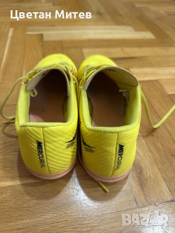 Nike 43 за зала, снимка 2 - Спортни обувки - 53803294