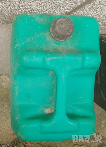 Пластмасова туба, снимка 1