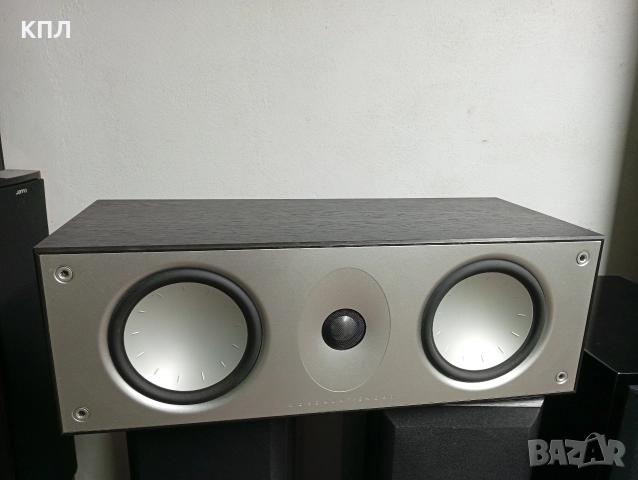 Център Mordaunt Short Avant-905