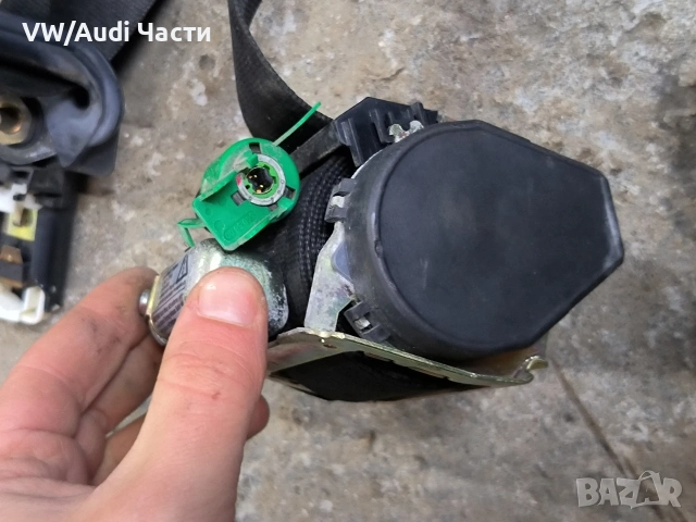Преден десен предпазен колан за Ауди А3 Audi A3 8L 4 врати 8L4857706A, снимка 2 - Части - 53708066