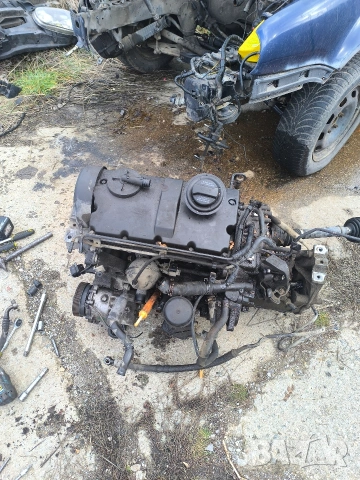 Двигател 1.9 помпа дюза 116кс на Части , снимка 7 - Части - 53404758