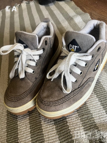 Ежедневни обувки CAT N39