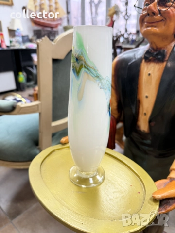 Елегантна ваза от многоцветно стъкло. №7697, снимка 4 - Антикварни и старинни предмети - 52687432