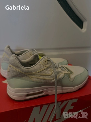 Маратонки Nike