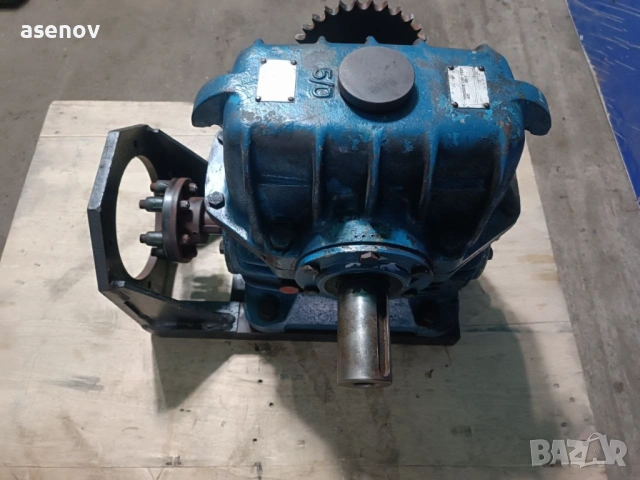 червячен редуктор, снимка 5 - Електродвигатели - 54070112