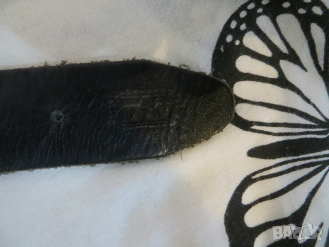 Дамски кожен колан с метални орнаменти, снимка 5 - Колани - 50869195