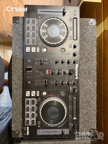 numark mixtrack platinum, снимка 2 - Ресийвъри, усилватели, смесителни пултове - 53851971