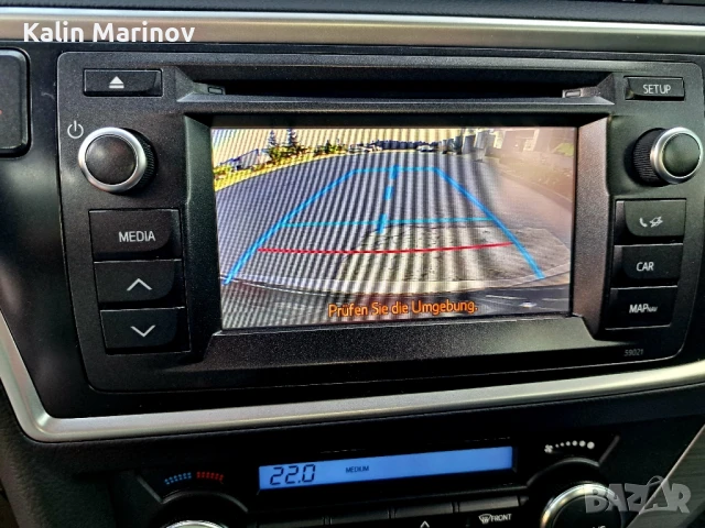 Тойота Аурис 1.3 i 2014г., снимка 12 - Автомобили и джипове - 50789072