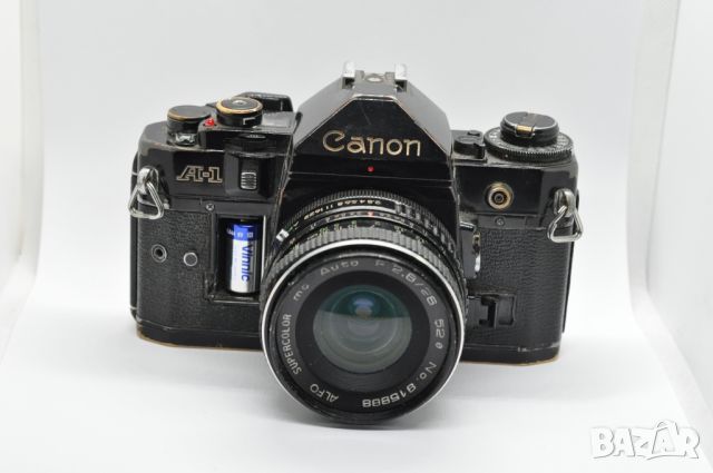 Фотоапарат Canon A-1 с обектив, снимка 1 - Фотоапарати - 46385420